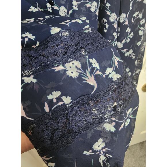 LC Lauren Conrad Sheer Popover Blouse, Medium - Picture 3 of 7